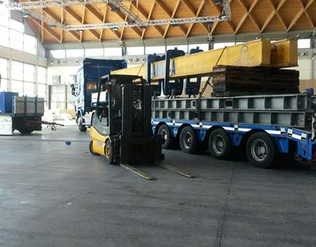 sollevamenti e movimentazioni industriali